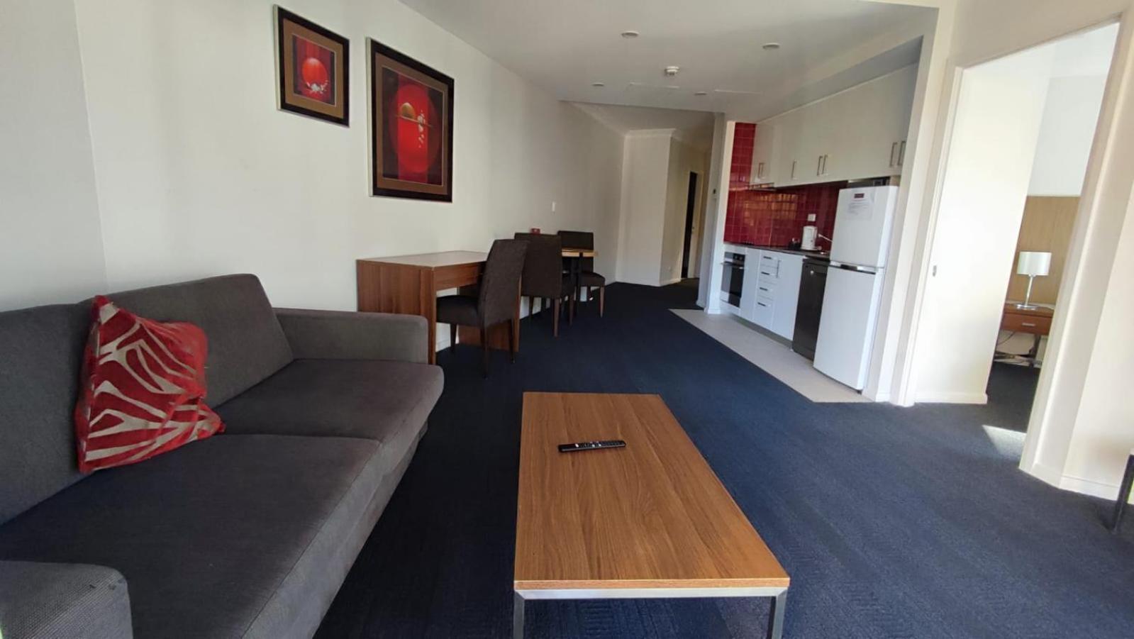 South Yarra Central Apartment Hotel Мелбърн Екстериор снимка