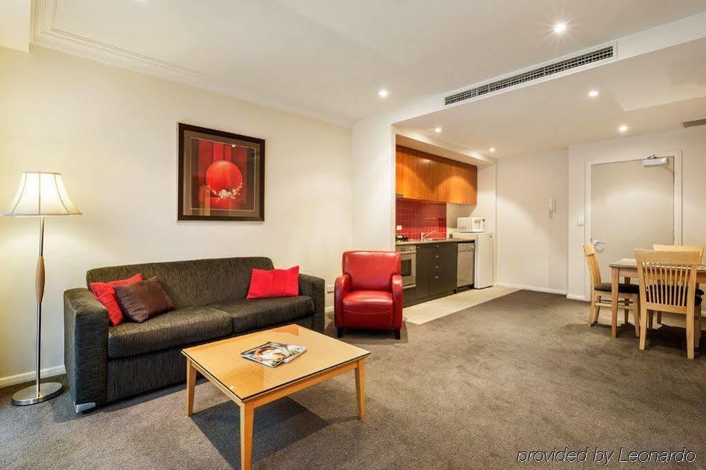 South Yarra Central Apartment Hotel Мелбърн Екстериор снимка
