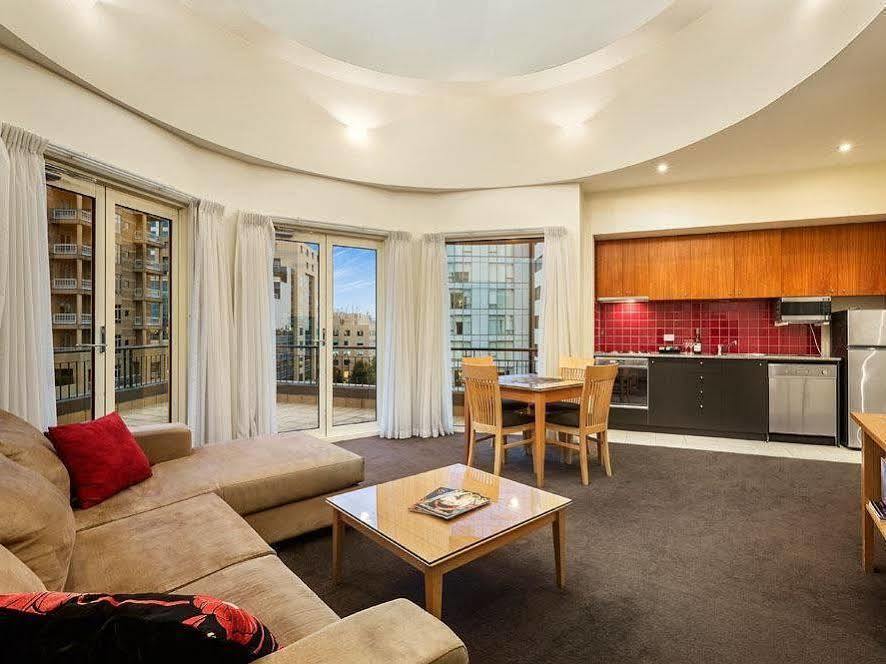 South Yarra Central Apartment Hotel Мелбърн Екстериор снимка